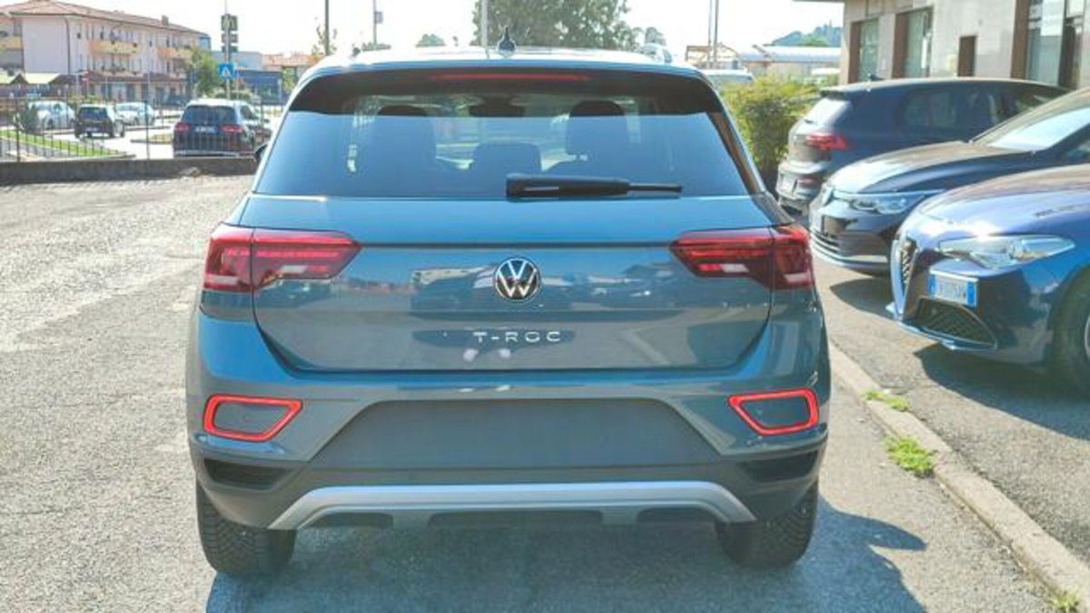 Volkswagen T-Roc 1.0 tsi Style 115cv (4)