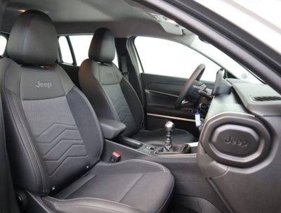 Jeep Avenger 1.2 turbo Altitude fwd 100cv (11)