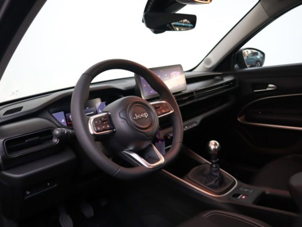 Jeep Avenger 1.2 turbo Altitude fwd 100cv (9)