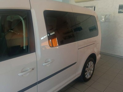 Volkswagen Caddy 2.0 TDI 102 CV Trendline Maxi (9)