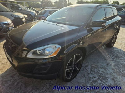 Volvo XC60 D3 AWD Momentum usata