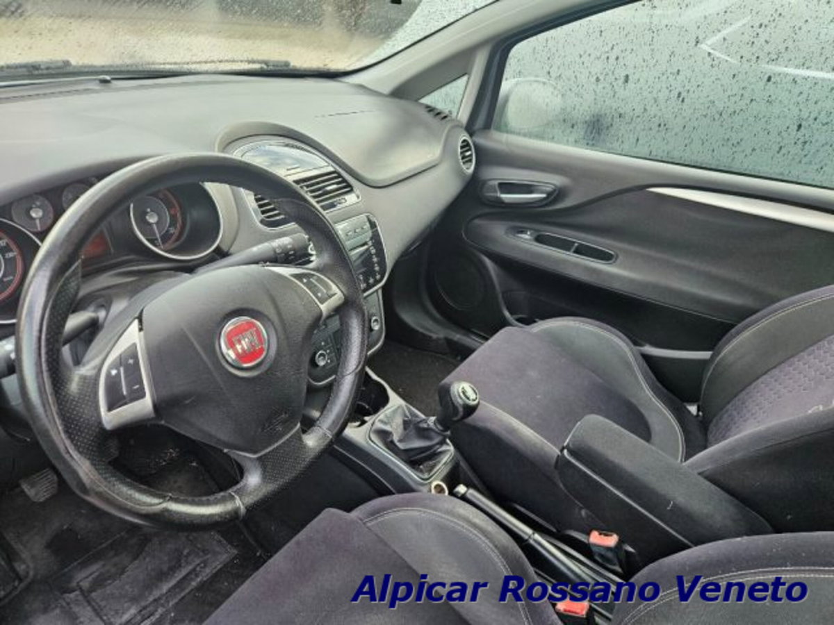 Fiat Punto 1.3 MJT II S&S 95 CV 3 porte Sport (8)