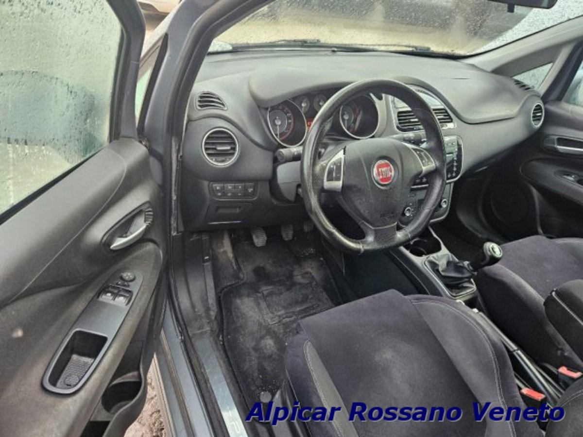 Fiat Punto 1.3 MJT II S&S 95 CV 3 porte Sport (9)