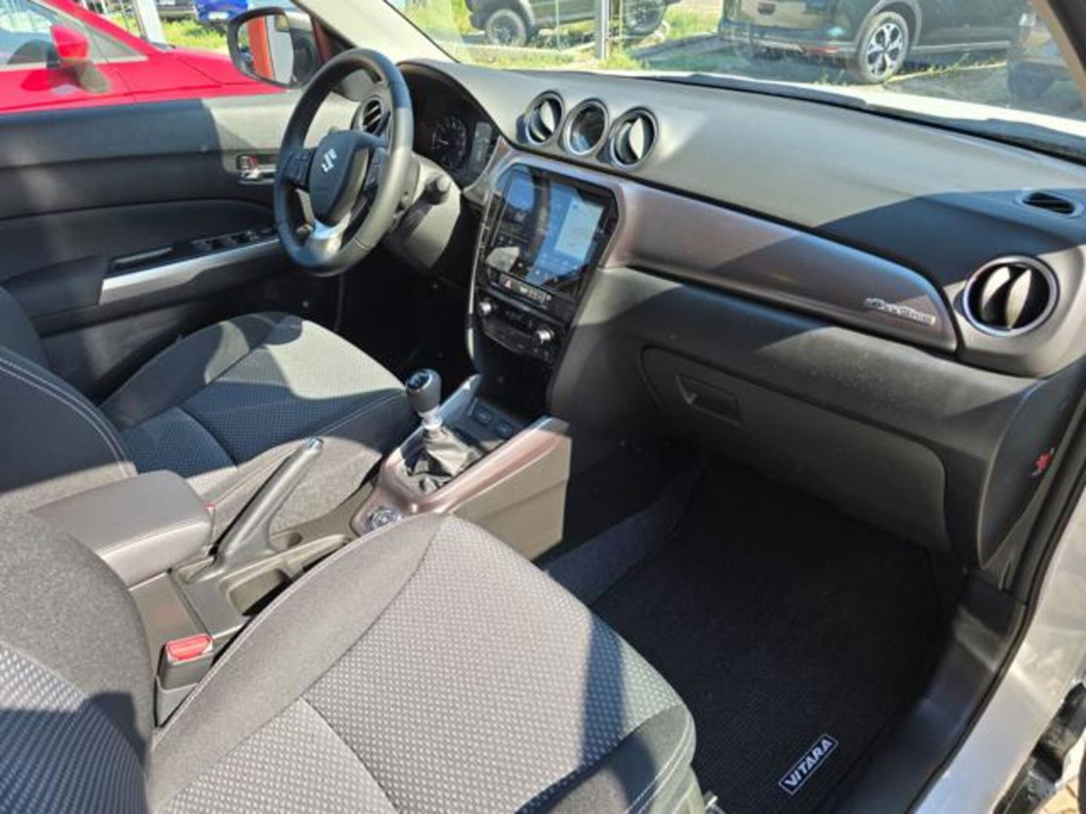 Suzuki Vitara 1.4 Hybrid A/T 4WD AllGrip Starview (10)
