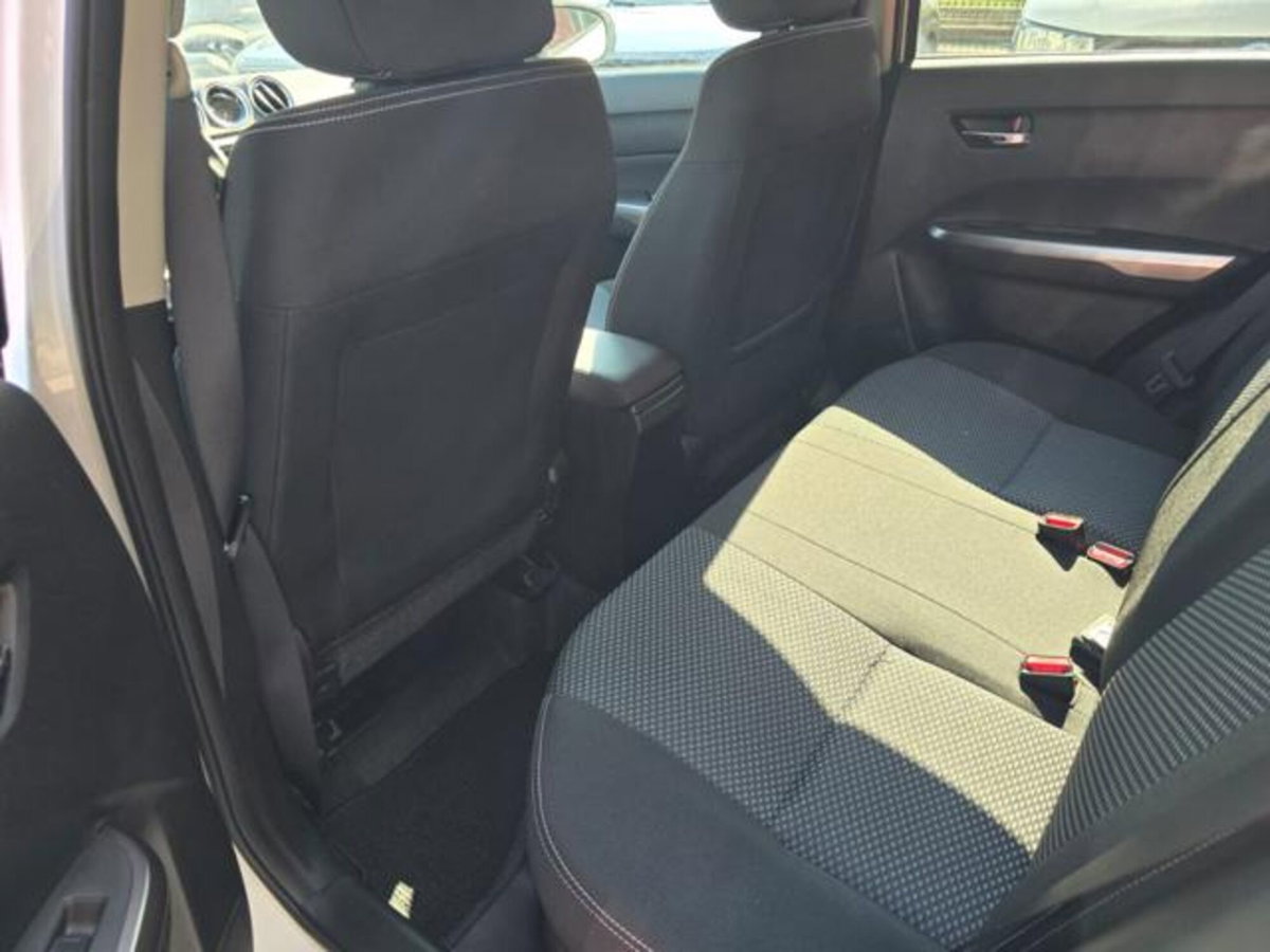 Suzuki Vitara 1.4 Hybrid A/T 4WD AllGrip Starview (8)