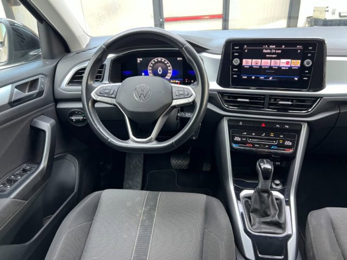 Volkswagen T-Roc 1.5 tsi Life dsg (10)