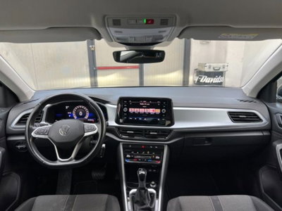 Volkswagen T-Roc 1.5 tsi Life dsg (8)