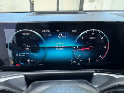 Mercedes-Benz GLB 200 d Automatic 4Matic Premium (19)