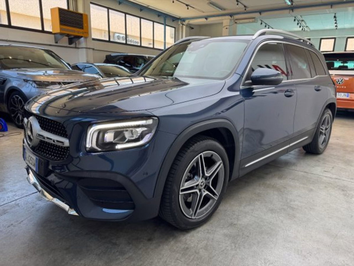 Mercedes-Benz GLB 200 d Automatic 4Matic Premium (7)