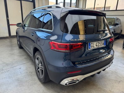 Mercedes-Benz GLB 200 d Automatic 4Matic Premium (8)