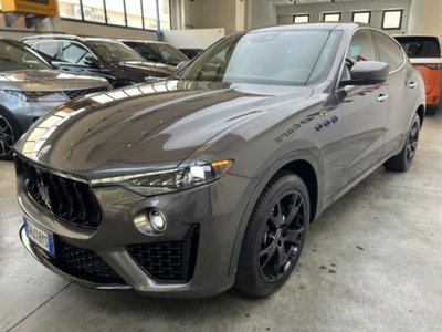 Maserati Levante Levante MHEV 330 CV AWD GT (2)