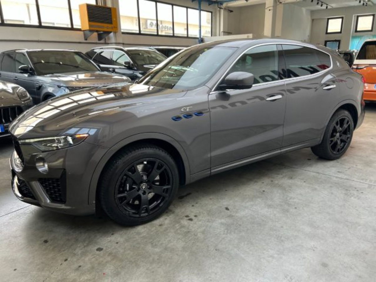 Maserati Levante Levante MHEV 330 CV AWD GT (9)