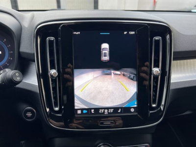 Volvo XC40 B3 automatico Plus Dark (15)