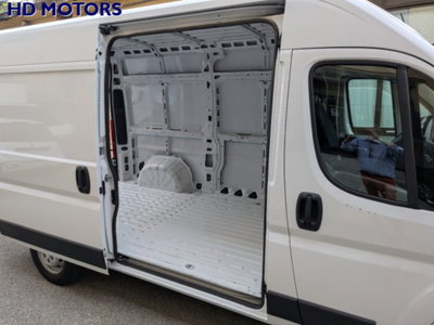 Fiat Ducato Furgone Vetrato 33 LH2 2.2 mjt3 140cv  serie 8 (13)