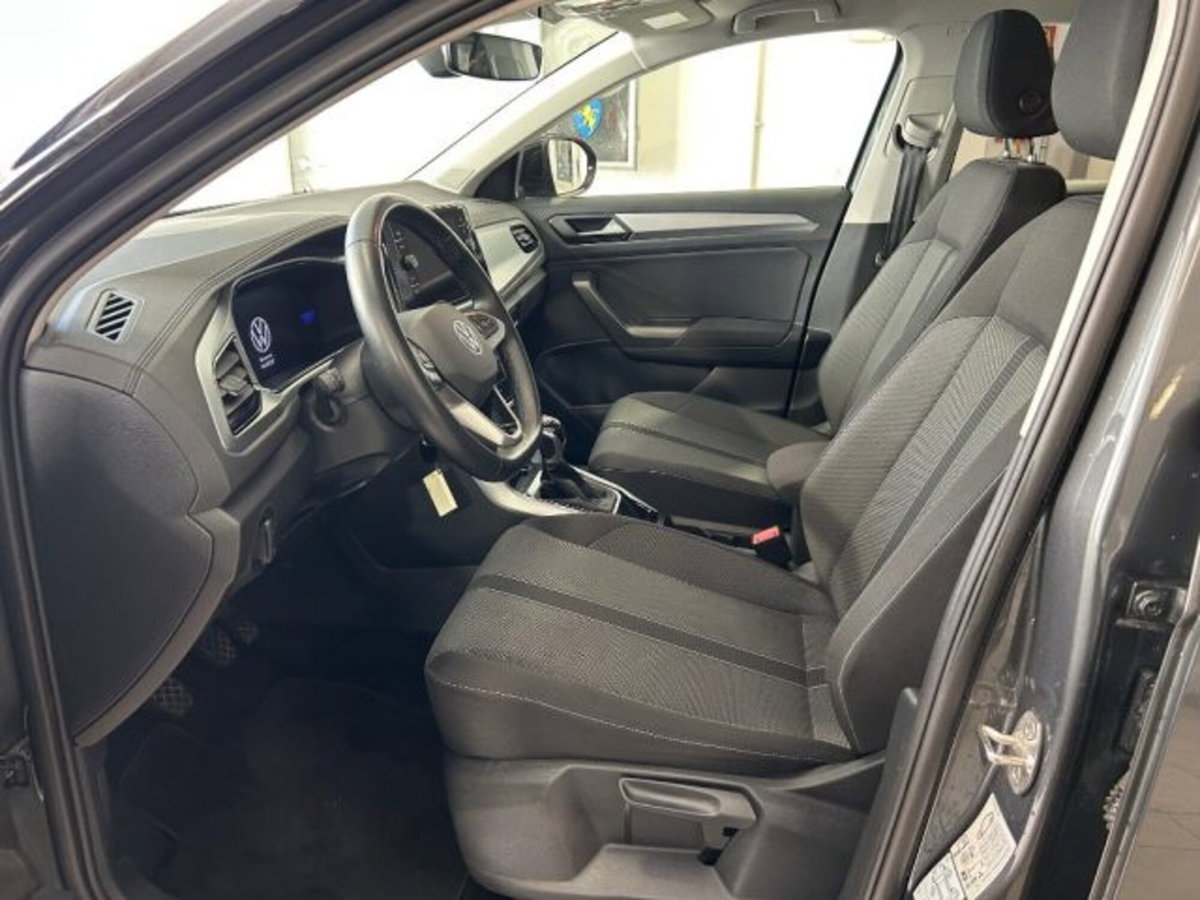 Volkswagen T-Roc 1.0 TSI Life (8)