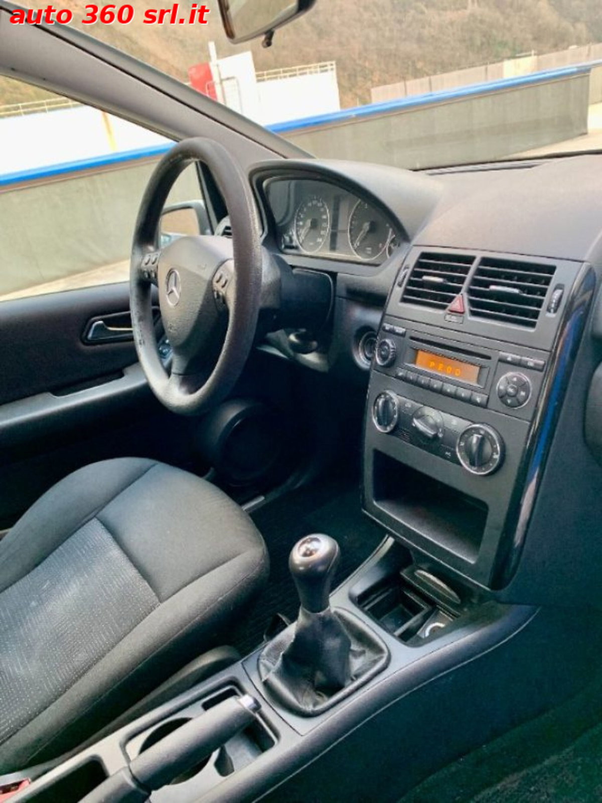Mercedes-Benz Classe A 160 CDI Avantgarde (11)