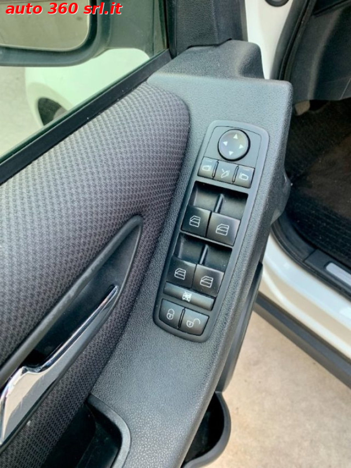 Mercedes-Benz Classe A 160 CDI Avantgarde (8)