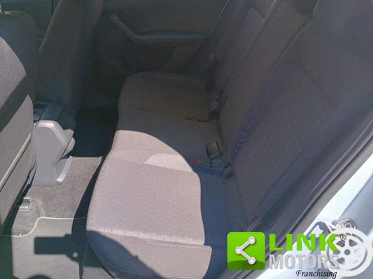 Volkswagen T-Cross 1.0 TSI 110 CV DSG Style (17)