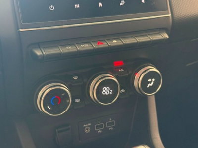 Renault Clio TCe 90 CV 5 porte Zen (14)