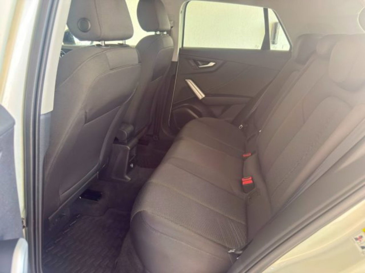 Audi Q2 Q2 35 TFSI S tronic S line Edition (10)