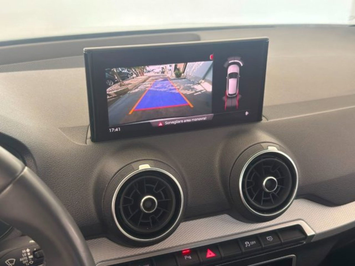 Audi Q2 Q2 35 TFSI S tronic S line Edition (12)