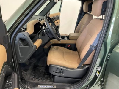 Land Rover Defender 110 3.0d i6 mhev Stone Edition awd 200cv auto (6)