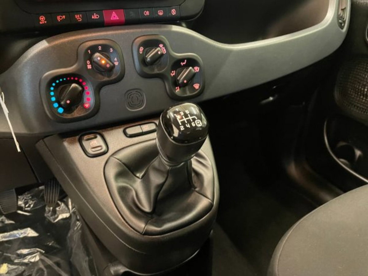 Fiat Panda 1.0 firefly hybrid s&s 70cv 5p.ti (8)
