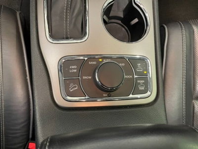 Jeep Grand Cherokee 3.0 V6 CRD 250 CV Multijet II Summit (16)