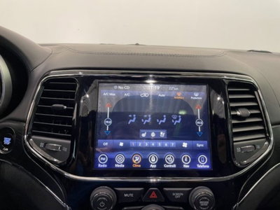 Jeep Grand Cherokee 3.0 V6 CRD 250 CV Multijet II Summit (19)
