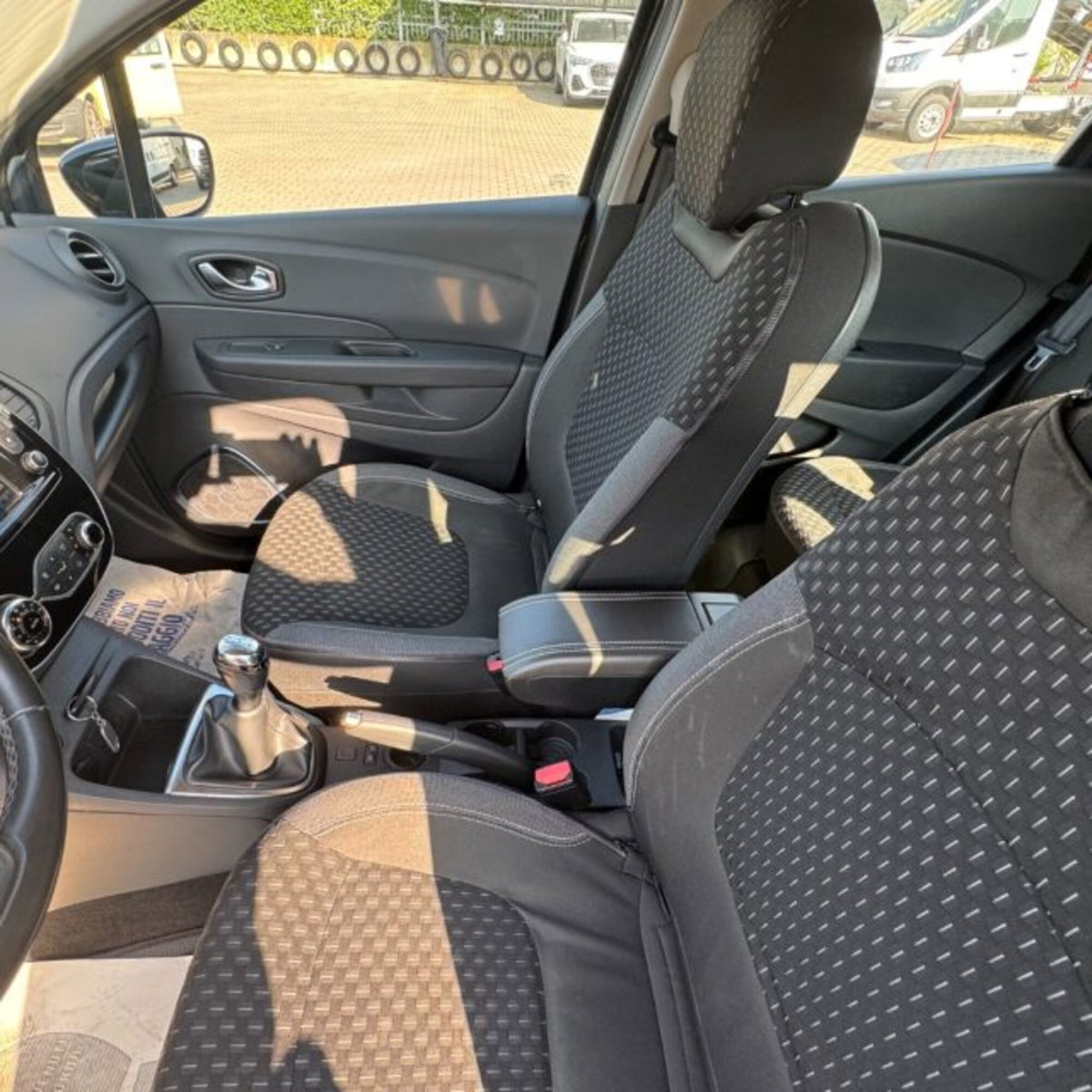 Renault Captur dCi 8V 90 CV Start&Stop Energy Intens (9)