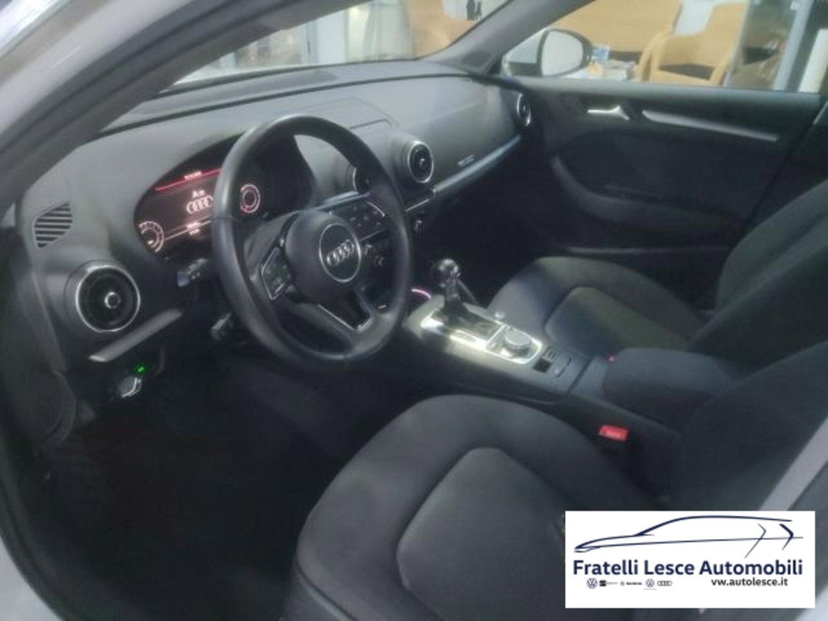 Audi A3 Sportback 30 TDI Admired (12)