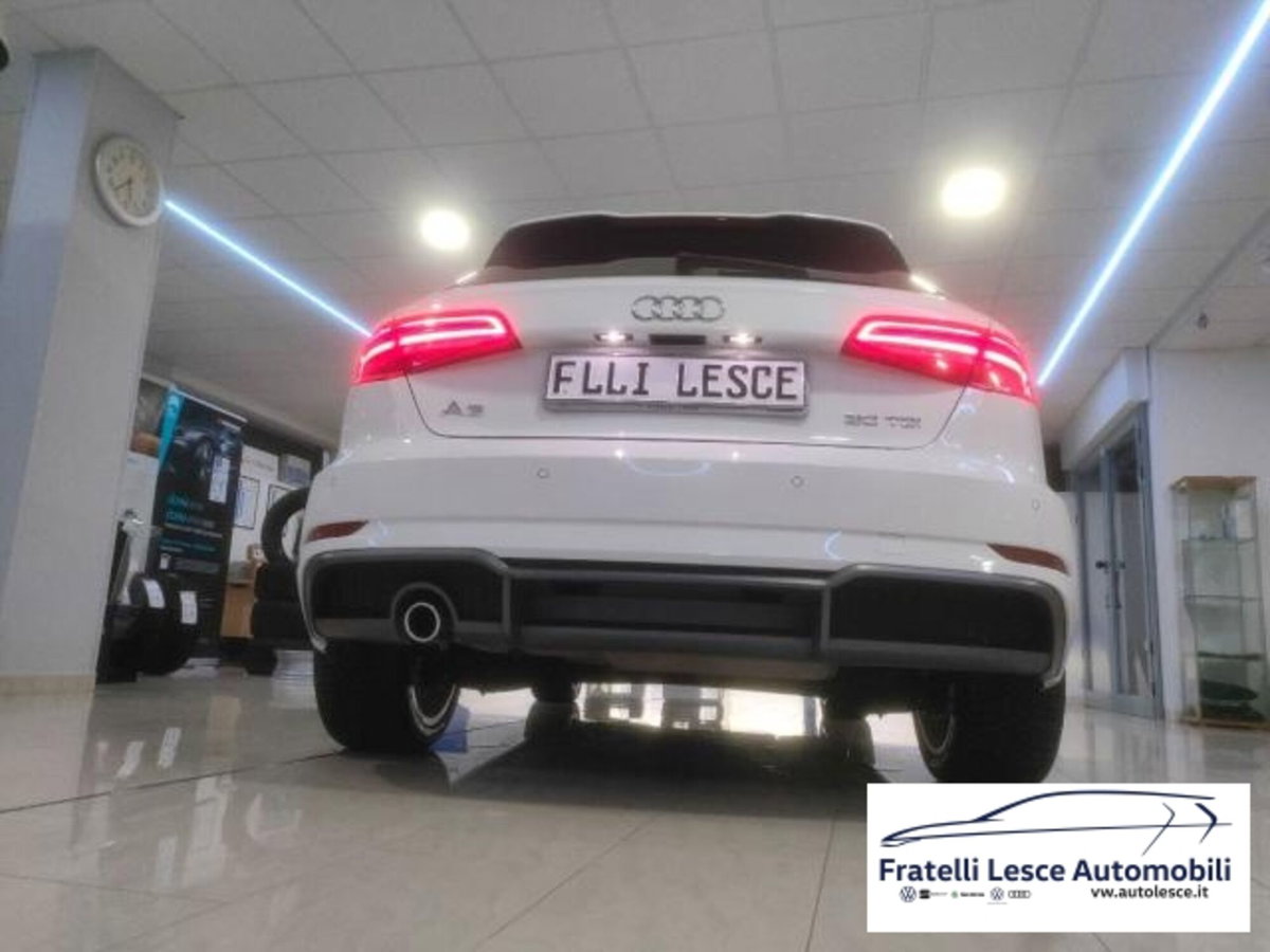 Audi A3 Sportback 30 TDI Admired (4)