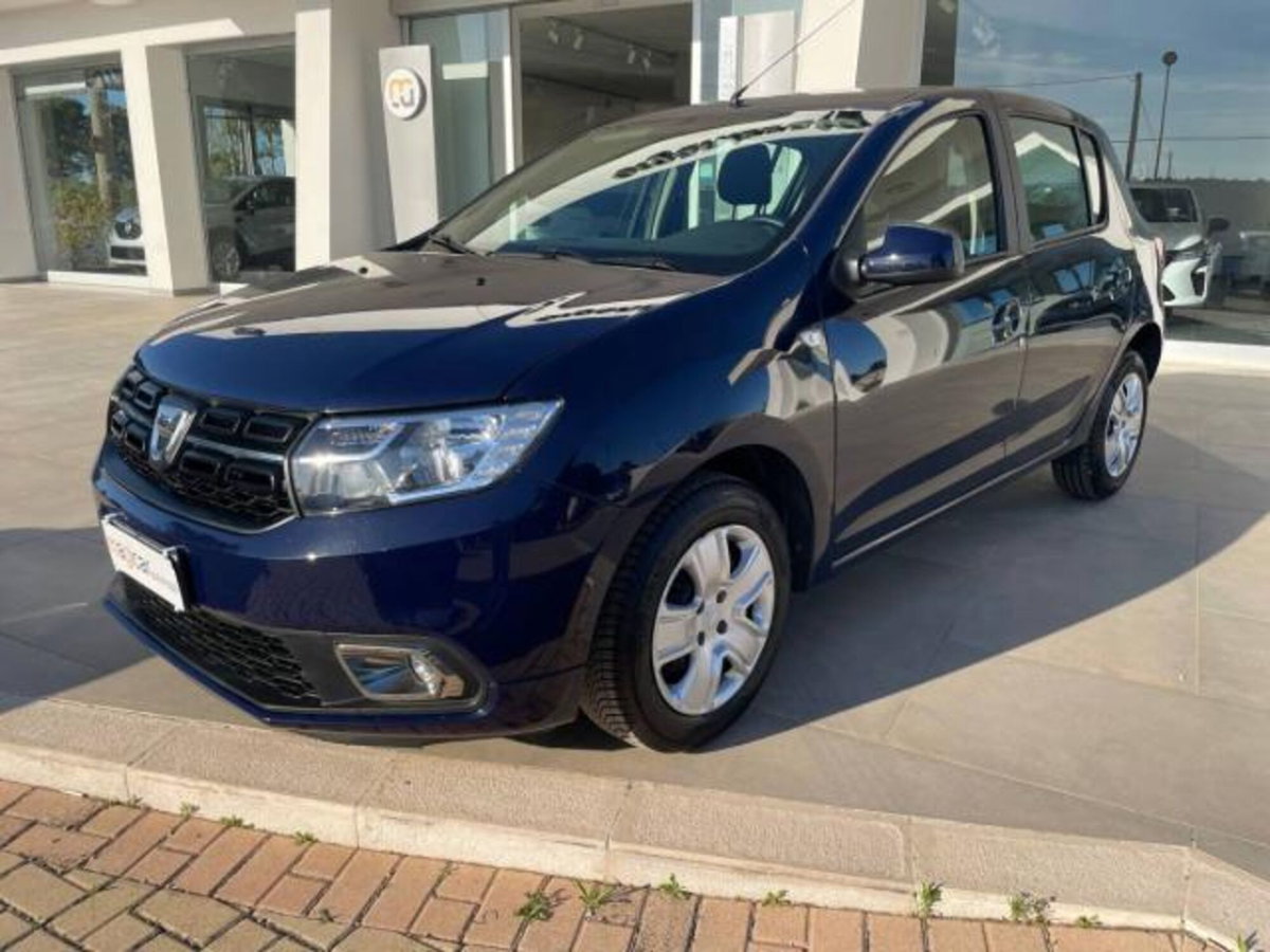 Dacia Sandero 1.5 dCi 8V 75CV Start&Stop SS Ambiance Family (3)