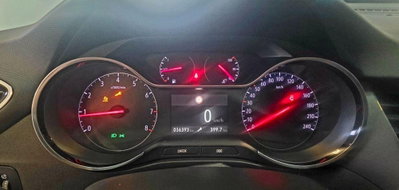 Opel Crossland 1.5 ecotec Ultimate 110cv (13)