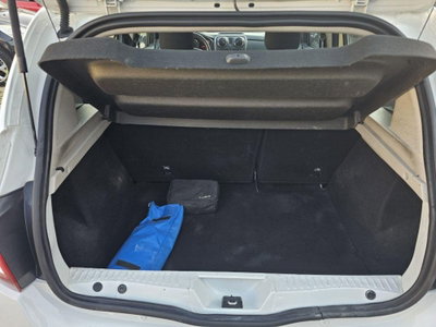 Dacia Sandero 0.9 TCe 12V T-GPL 90CV Start&Stop SS Ambiance Family (13)