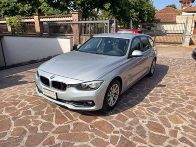 BMW Serie 3 Touring 318d  Business Advantage usata