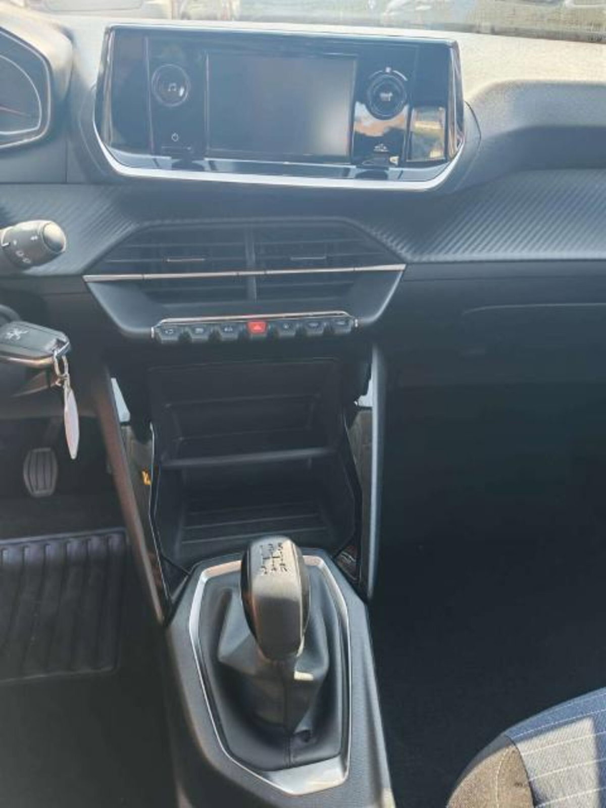 Peugeot 208 PureTech 75 Stop&Start 5 porte Like (7)