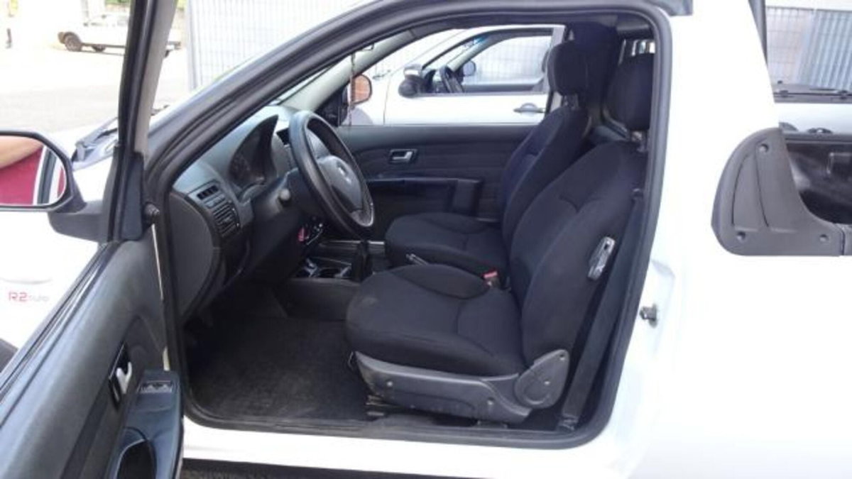 Fiat Strada 1.3 MJT Pick-up (11)