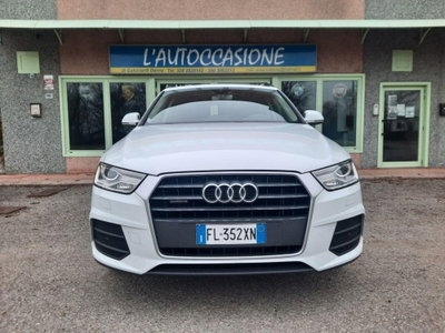 Audi Q3 35 TDI Business (2)