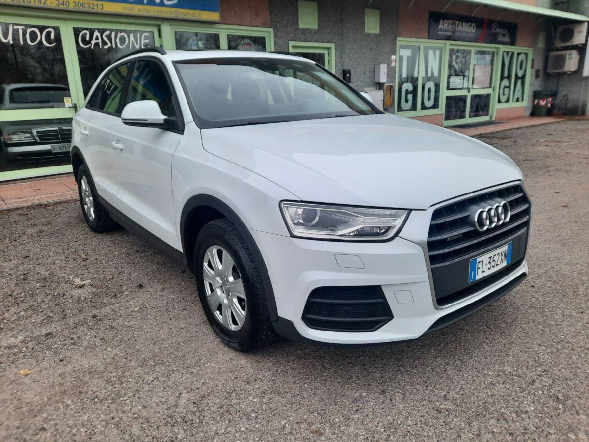 Audi Q3 35 TDI Business (3)