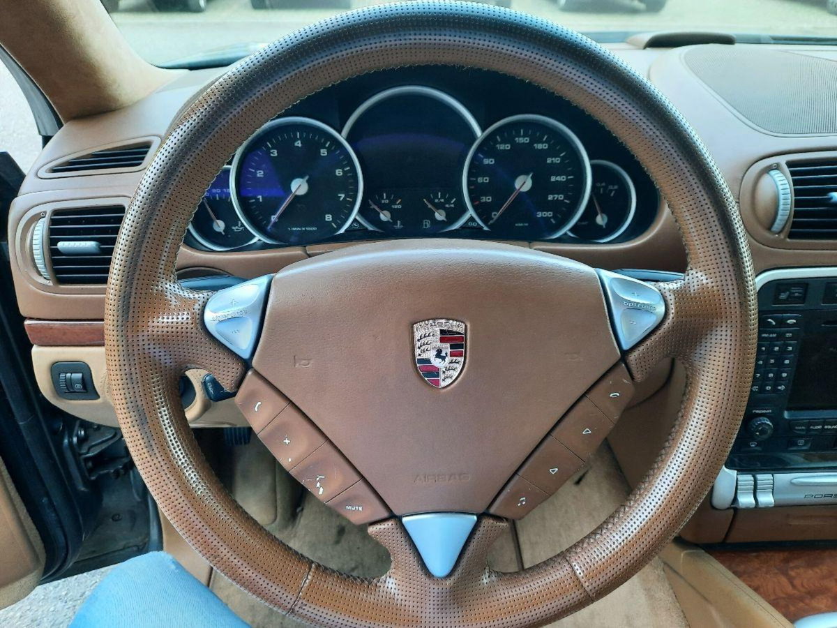 Porsche Cayenne 4.5 cat Turbo (19)