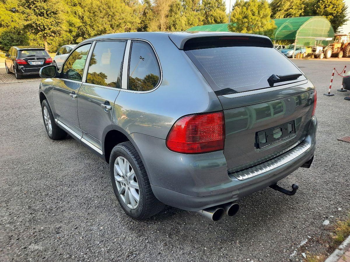 Porsche Cayenne 4.5 cat Turbo (6)
