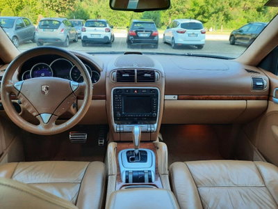 Porsche Cayenne 4.5 cat Turbo (7)