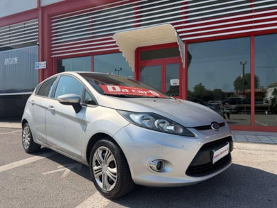 Ford Fiesta Ikon 1.2 8 CV 5 porte (6)
