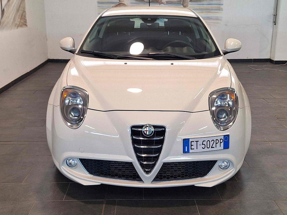 Alfa Romeo MiTo 1.4 T 120 CV GPL Distinctive (2)