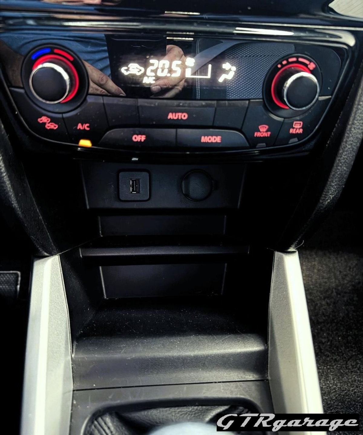 Suzuki Vitara 1.6 VVT V-Cool (16)