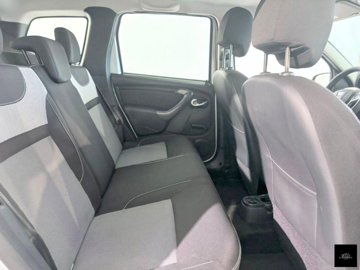 Dacia Duster 1.5 dCi 110CV 4x2 Ambiance (10)