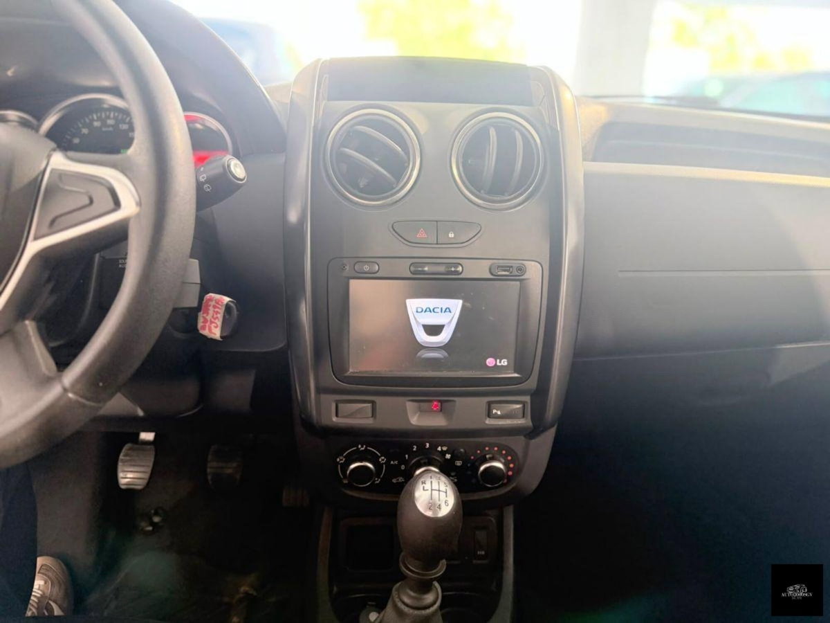 Dacia Duster 1.5 dCi 110CV 4x2 Ambiance (9)