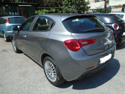 Alfa Romeo Giulietta 1.4 tb Giulietta 105cv (2)