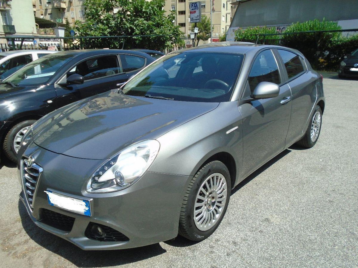 Alfa Romeo Giulietta 1.4 tb Giulietta 105cv (4)